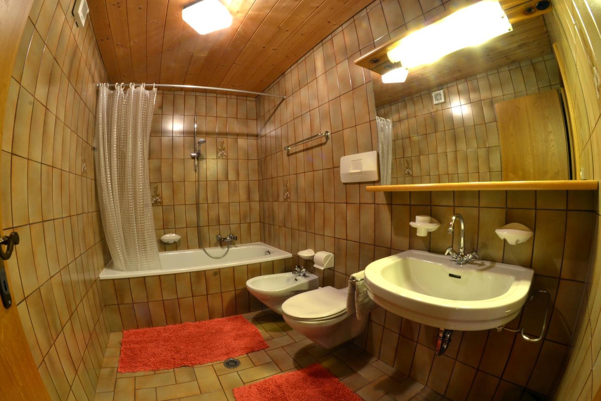 Apartments Mupan Сан Вигилио ди Маребе Екстериор снимка